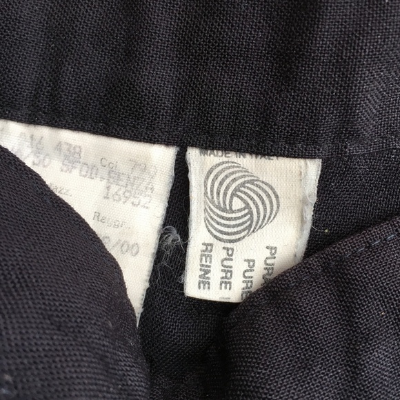 Vintage Navy Schoolgirl Wool Pleated Skirt - Picture 3 of 4